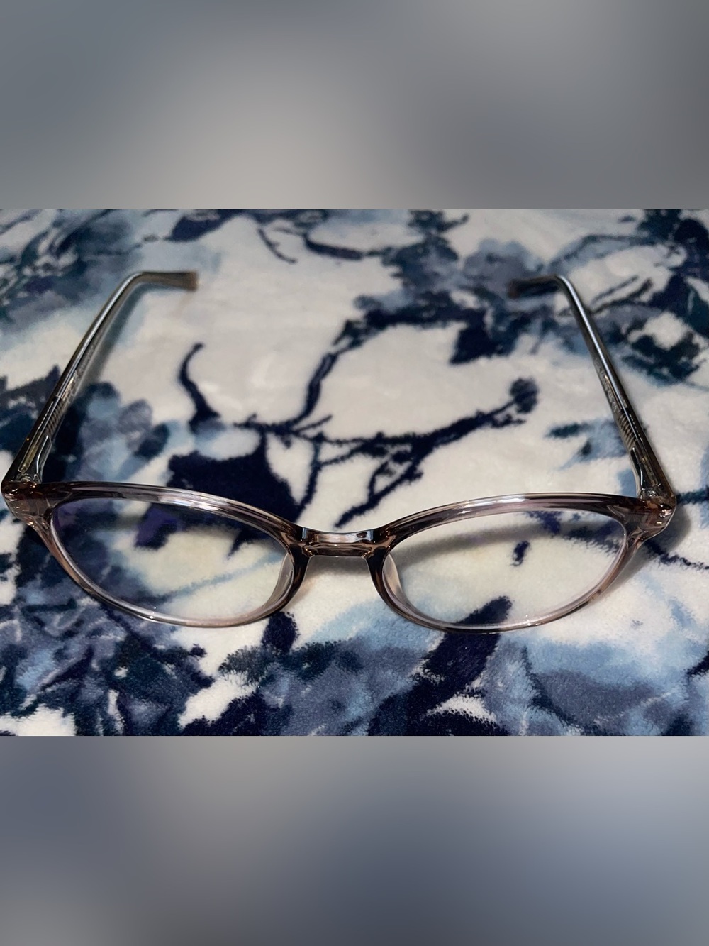 Blue light glasses